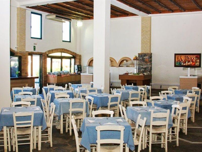 Metropol Sea Golden Bay Hotel Джорджополис Екстериор снимка
