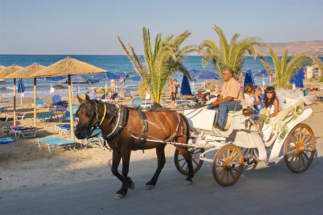 Metropol Sea Golden Bay Hotel Джорджополис Екстериор снимка